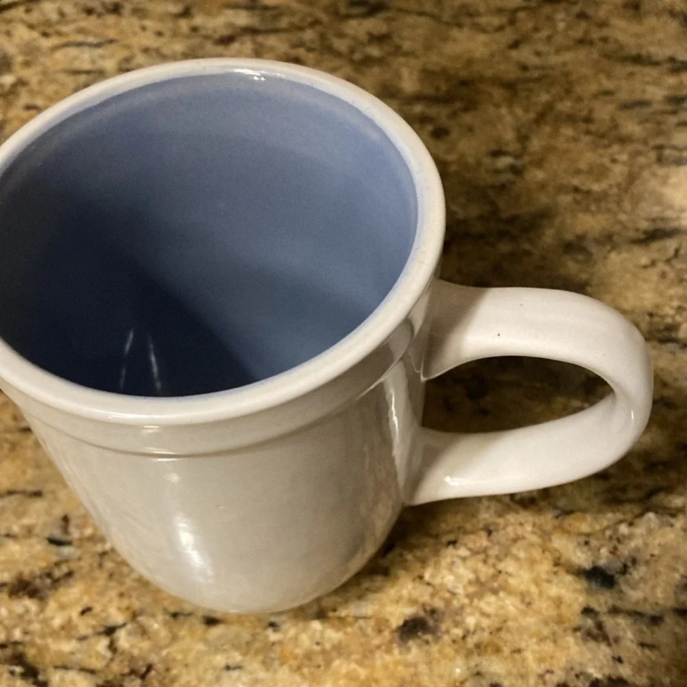 Gibson set of 4 mugs white blue see pictures please